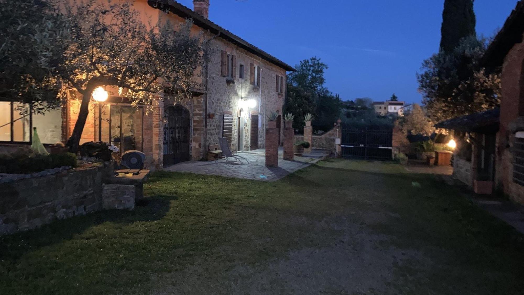 Villa Toscana Loro Ciuffenna Eksteriør billede